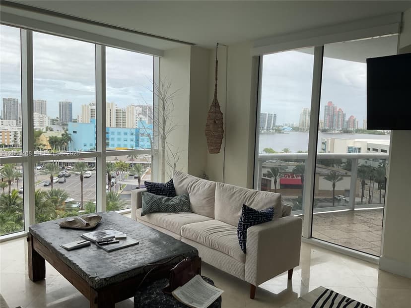 18201 Collins Ave # 901A, Sunny Isles Beach FL 33160