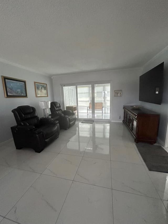 225 Bonnie Boulevard # 405, Palm Springs FL 33461 - Palm Springs, FL - Photo 7
