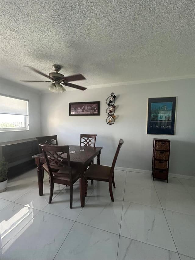 225 Bonnie Boulevard # 405, Palm Springs FL 33461 - Palm Springs, FL - Photo 4