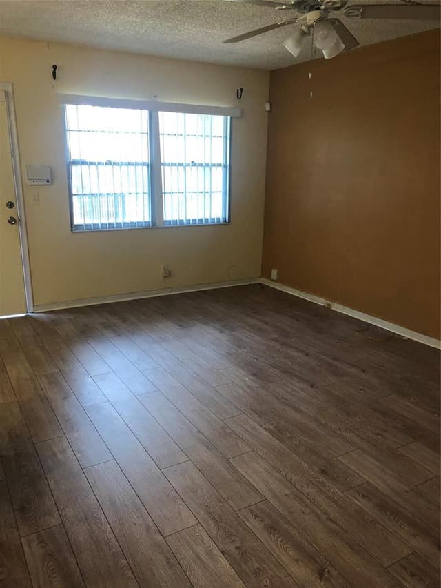 151 SW 135th Terrace # 203t, Pembroke Pines FL 33027 - Pembroke Pines, FL - Photo 6