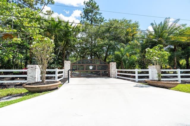 10780 Anderson Lane, Wellington FL 33449 - Wellington, FL - Photo 4