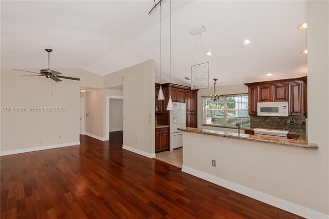 9852 NW 9th Ct, Plantation FL 33324 - Plantation, FL - Photo 6