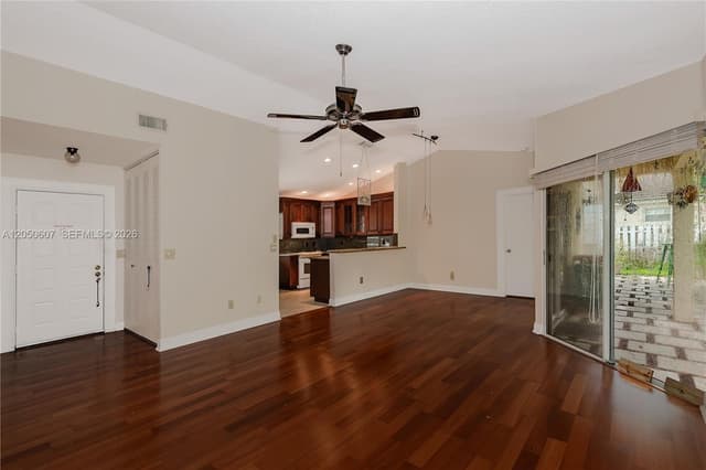 9852 NW 9th Ct, Plantation FL 33324 - Plantation, FL - Photo 7