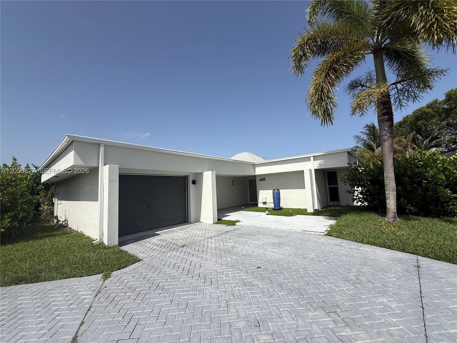4708 Bayberry Ln, Tamarac FL 33319 - Tamarac, FL - Photo 1