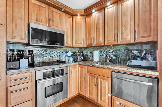 9234 SW 5th St # B, Boca Raton FL 33428 - Boca Raton, FL - Photo 3