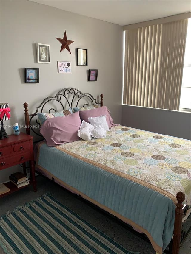 2025 NE 164th St # 808, North Miami Beach FL 33162 - North Miami Beach, FL - Photo 5