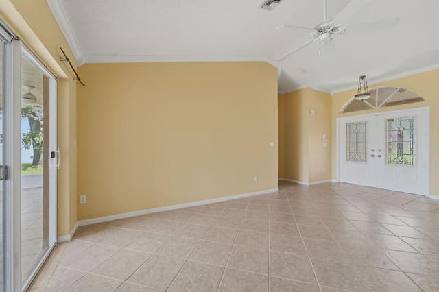 10884 Paso Fino Drive, Wellington FL 33449 - Wellington, FL - Photo 6