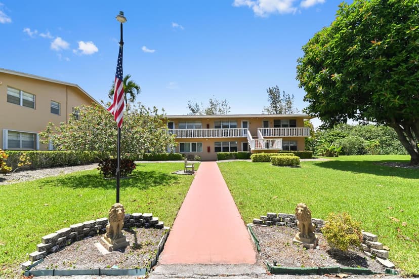 75 Camden Drive # C, West Palm Beach FL 33417