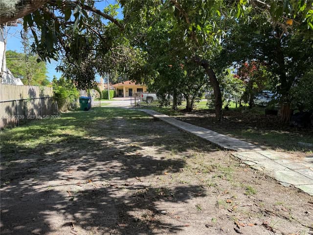 3555 SW 23rd St, Miami FL 33145 - Miami, FL - Photo 2