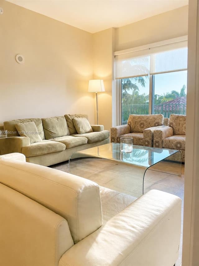 20000 E Country Club Dr # 405, Aventura FL 33180 - Aventura, FL - Photo 3