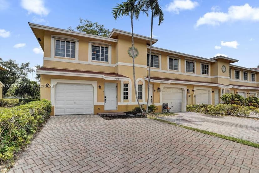 1363 Avon Ln, North Lauderdale FL 33068