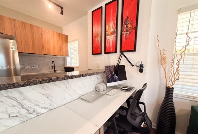 1255 Pennsylvania Ave # 117, Miami Beach FL 33139 - Miami Beach, FL - Photo 4