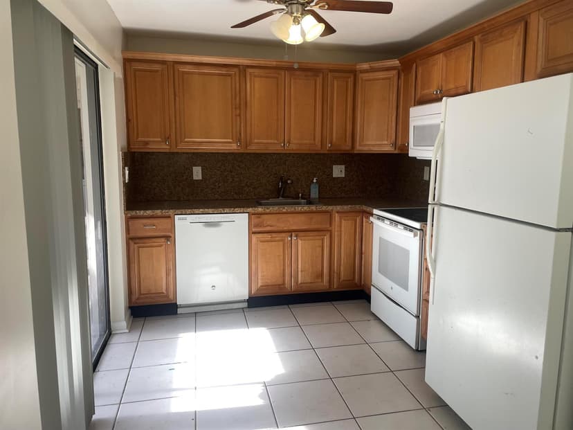 498 Piedmont K # 498, Delray Beach FL 33484