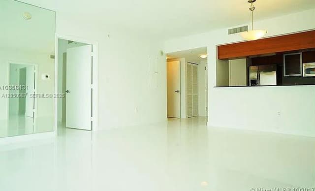 1800 N Bayshore Dr # 3014, Miami FL 33132 - Miami, FL - Photo 4