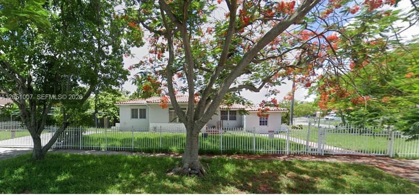 6440 NW 2nd St, Miami FL 33126