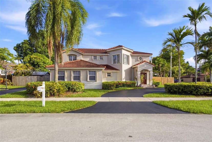 11980 SW 99th St, Miami FL 33186
