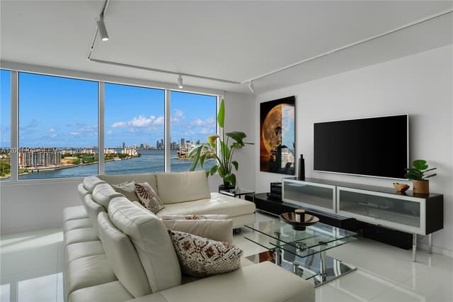 400 S Pointe Dr # 1805, Miami Beach FL 33139 - Miami Beach, FL - Photo 6