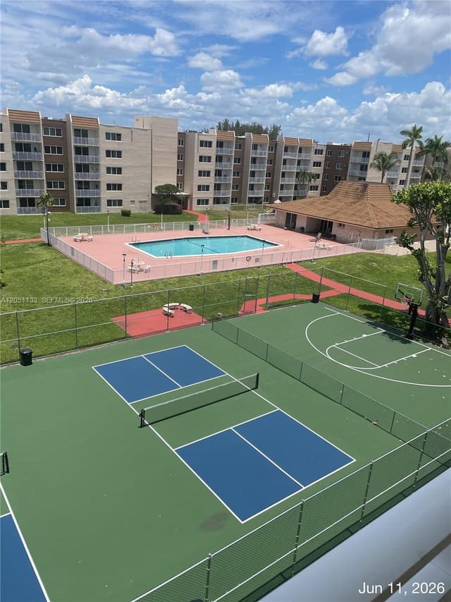 6940 Miami Gardens Dr # 531, Hialeah FL 33015 - Hialeah, FL - Photo 6