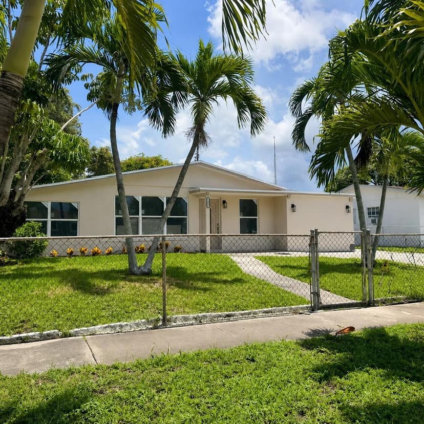 1321 W 3rd Street, Riviera Beach FL 33404