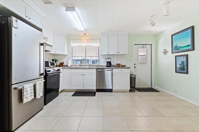 5389 NW 3rd Avenue, Deerfield Beach FL 33064 - Deerfield Beach, FL - Photo 7
