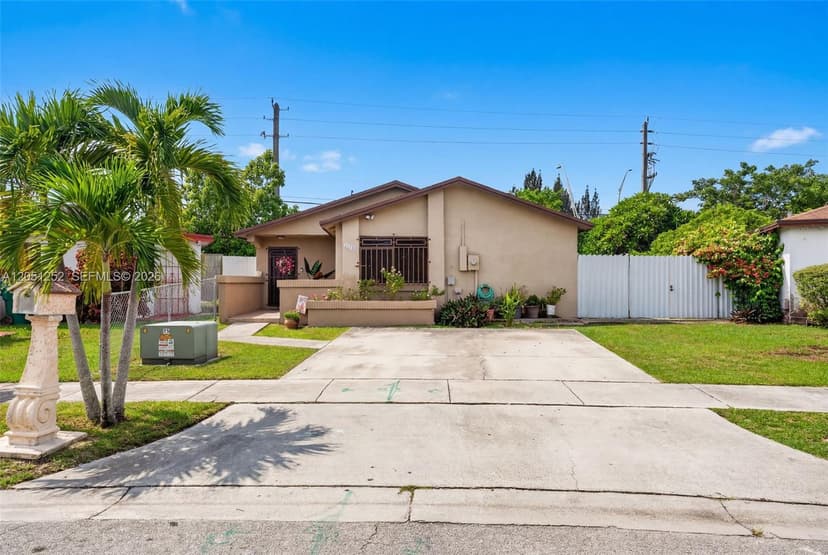 12422 SW 199th St, Miami FL 33177