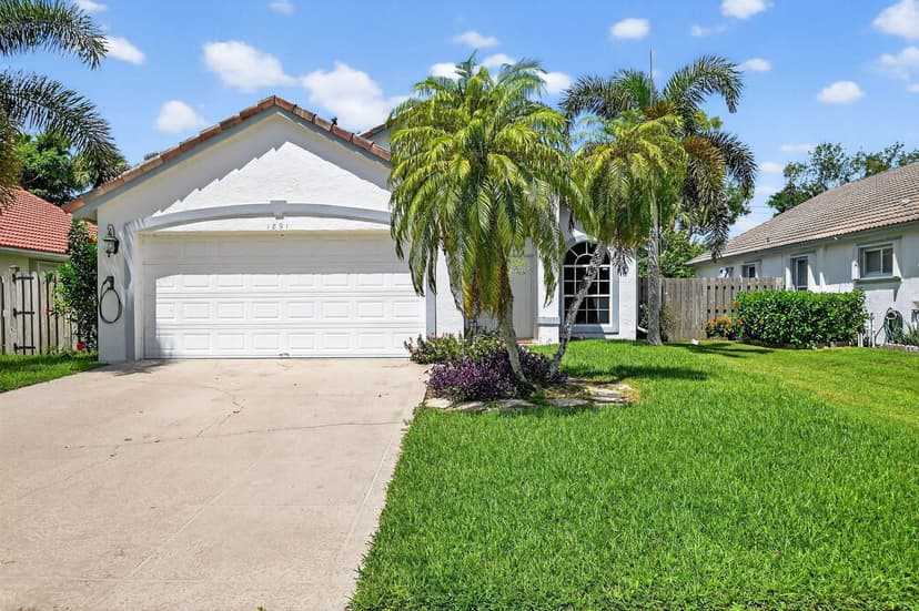 1891 Oak Berry Circle, Wellington FL 33414