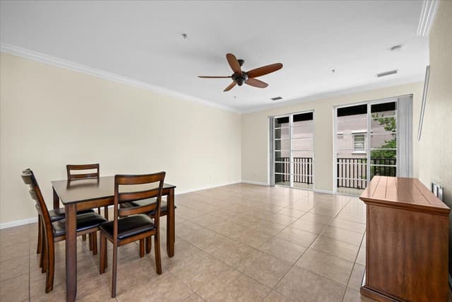 127 Greenwich Circle, Jupiter FL 33458 - Jupiter, FL - Photo 7