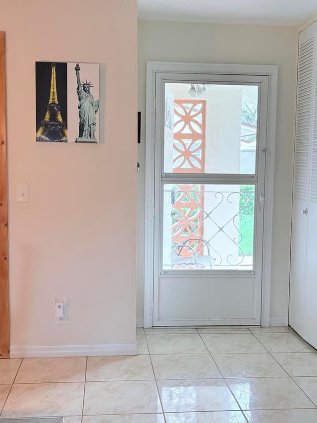 2966 Crosley Drive E # D, West Palm Beach FL 33415 - West Palm Beach, FL - Photo 7