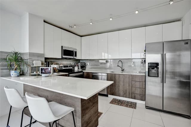 11111 Biscayne Blvd # 1915, Miami FL 33181 - Miami, FL - Photo 3