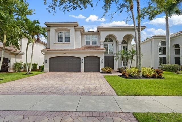11045 Misty Ridge Way, Boynton Beach FL 33473 - Boynton Beach, FL - Photo 2