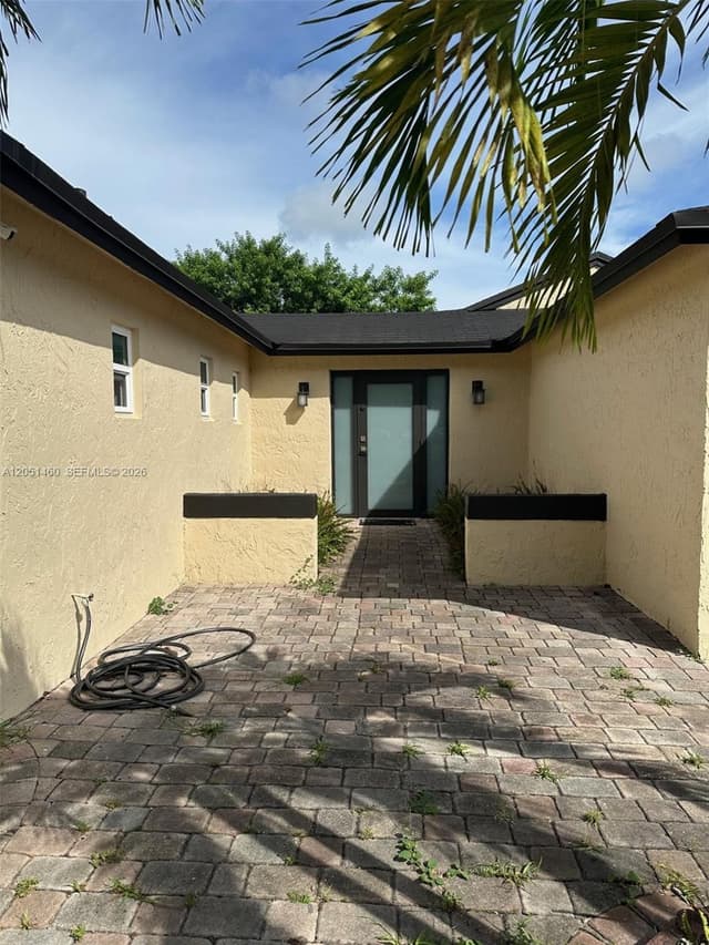 6061 NW 198th Ter, Miami FL 33015 - Miami, FL - Photo 6