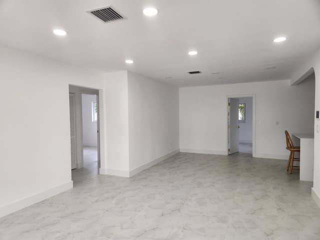 401 SE 1st Avenue, Pompano Beach FL 33060 - Pompano Beach, FL - Photo 5