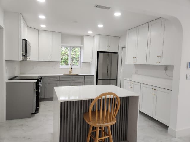 401 SE 1st Avenue, Pompano Beach FL 33060 - Pompano Beach, FL - Photo 4
