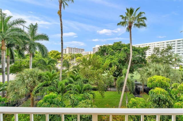 200 178th Dr # 409, Sunny Isles Beach FL 33160 - Sunny Isles Beach, FL - Photo 3