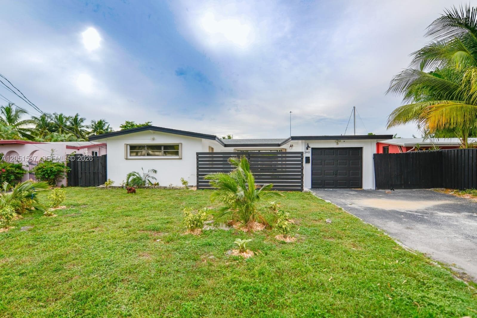2443 Tortugas Ln, Fort Lauderdale FL 33312
