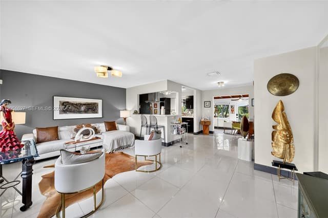 467 NE 129th St, North Miami FL 33161 - North Miami, FL - Photo 5
