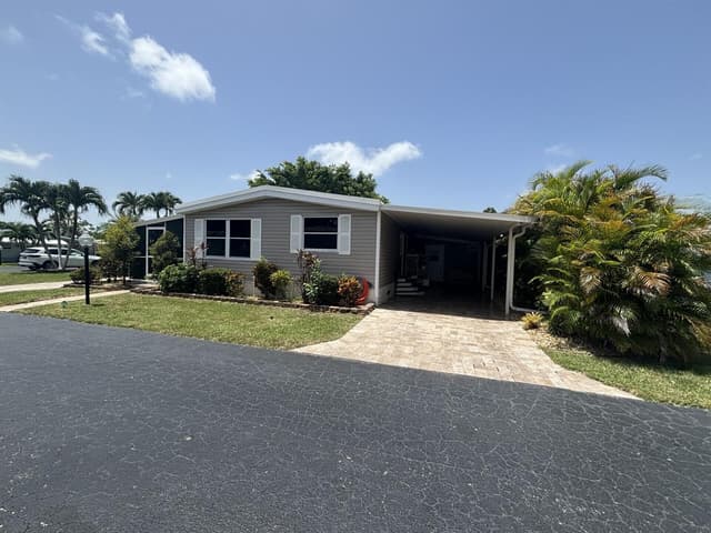 6700 NW 45th Avenue # 7, Coconut Creek FL 33073 - Coconut Creek, FL - Photo 2