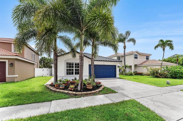 7076 Middlebury Drive, Boynton Beach FL 33436 - Boynton Beach, FL - Photo 2