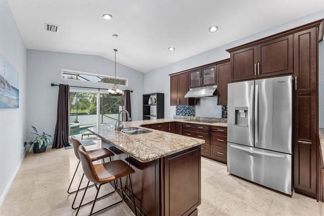 7076 Middlebury Drive, Boynton Beach FL 33436 - Boynton Beach, FL - Photo 5