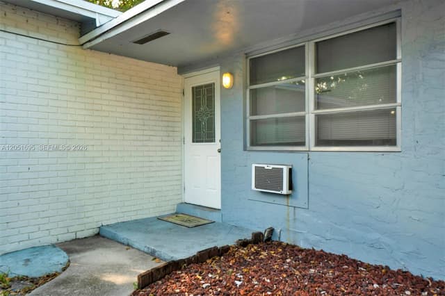 1515 NW 2nd Ave, Fort Lauderdale FL 33311 - Fort Lauderdale, FL - Photo 7