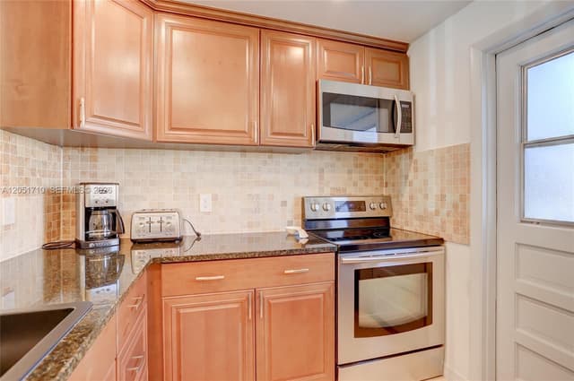 2212 NE 1st Way # 101, Boynton Beach FL 33435 - Boynton Beach, FL - Photo 5