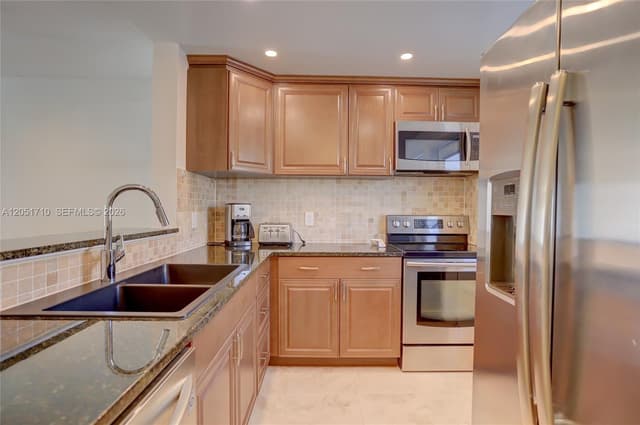 2212 NE 1st Way # 101, Boynton Beach FL 33435 - Boynton Beach, FL - Photo 4