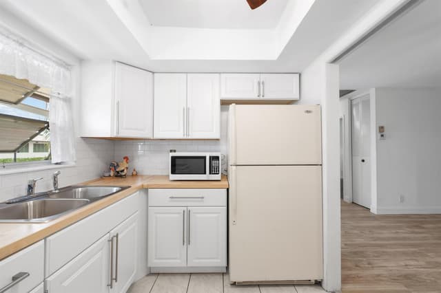 2915 Crosley Drive W # G, West Palm Beach FL 33415 - West Palm Beach, FL - Photo 4