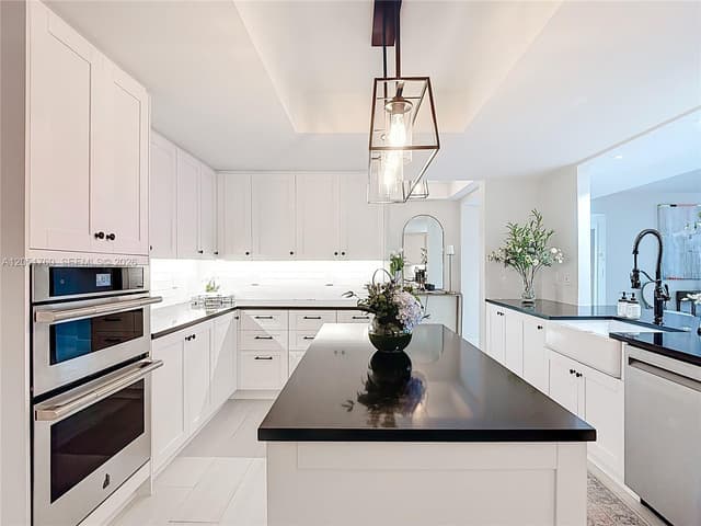 445 Grand Bay Dr # 418, Key Biscayne FL 33149 - Key Biscayne, FL - Photo 5