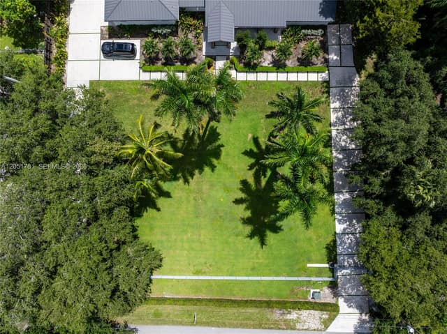 2700 SW 116th Ave, Davie FL 33330 - Davie, FL - Photo 3