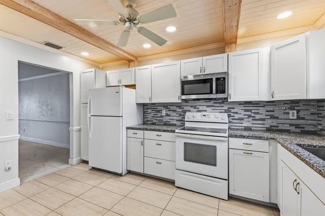 5725 Fernley Drive E # 66, West Palm Beach FL 33415 - West Palm Beach, FL - Photo 6