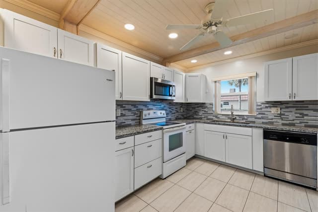 5725 Fernley Drive E # 66, West Palm Beach FL 33415 - West Palm Beach, FL - Photo 5