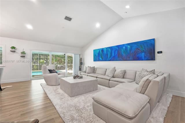 8265 SW 176th Ter, Palmetto Bay FL 33157 - Palmetto Bay, FL - Photo 6