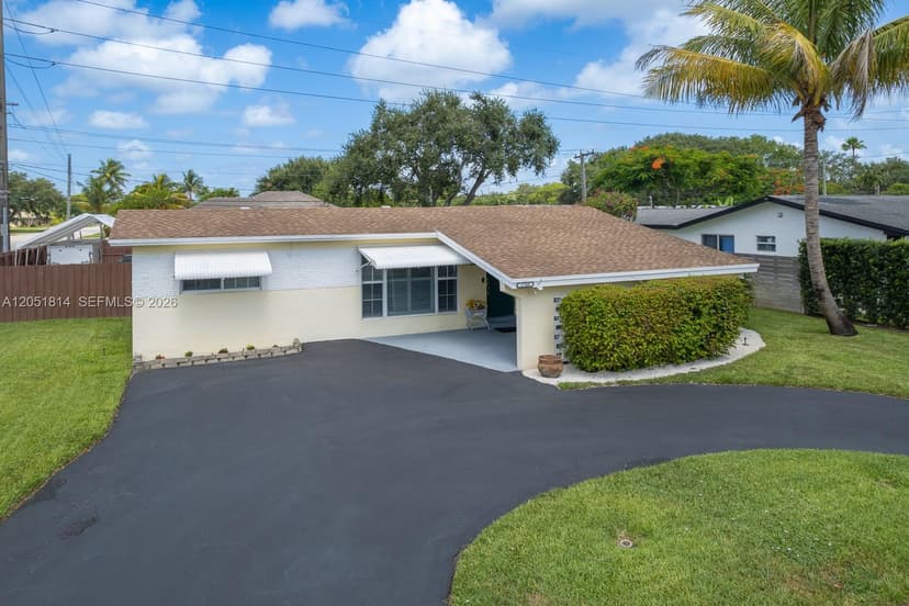 1700 N Park Rd, Hollywood FL 33021