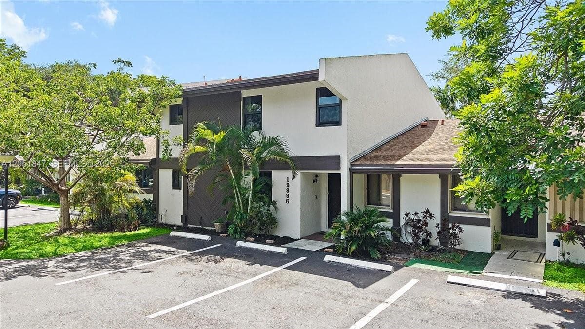 19996 NE 5th Ct # 4C, Miami FL 33179 - Miami, FL - Photo 1